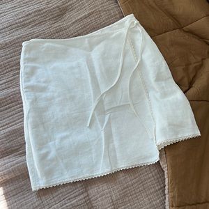 Linen mini skirt